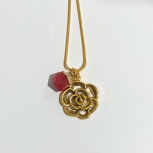 Antique Gold Rose Pendant Necklace